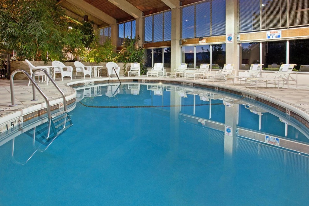 Days Inn by Wyndham Warren Main image